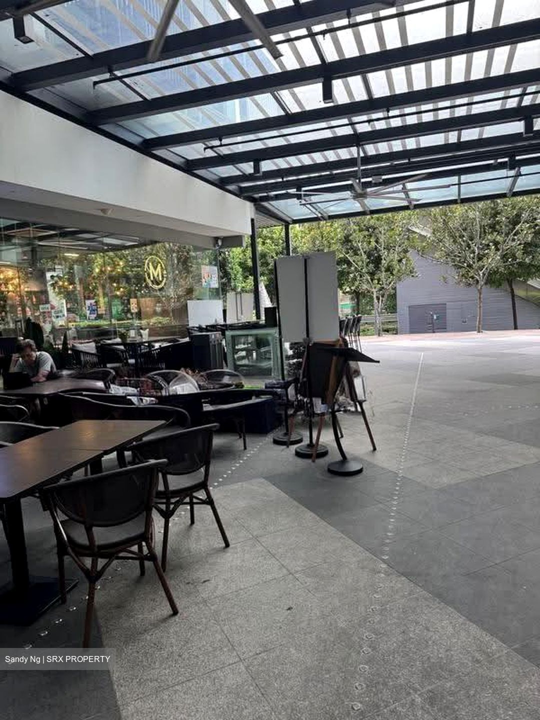 Springdew Terrace (D5), Retail #639023701